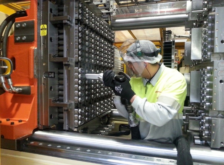 As Vantagens da Limpeza com Gelo Seco para Cavidades de Moldes de PET